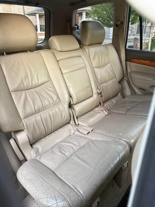2004 Lexus GX 1st Gen - Image 8 of 10