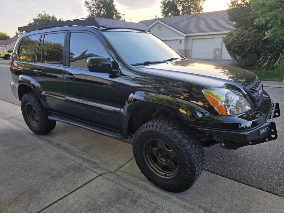2004 Lexus GX 1st Gen - Image 3 of 20