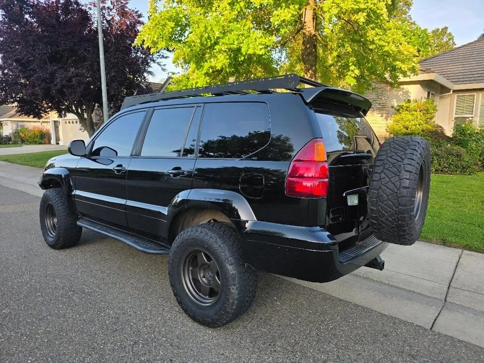 2004 Lexus GX 1st Gen - Image 5 of 20