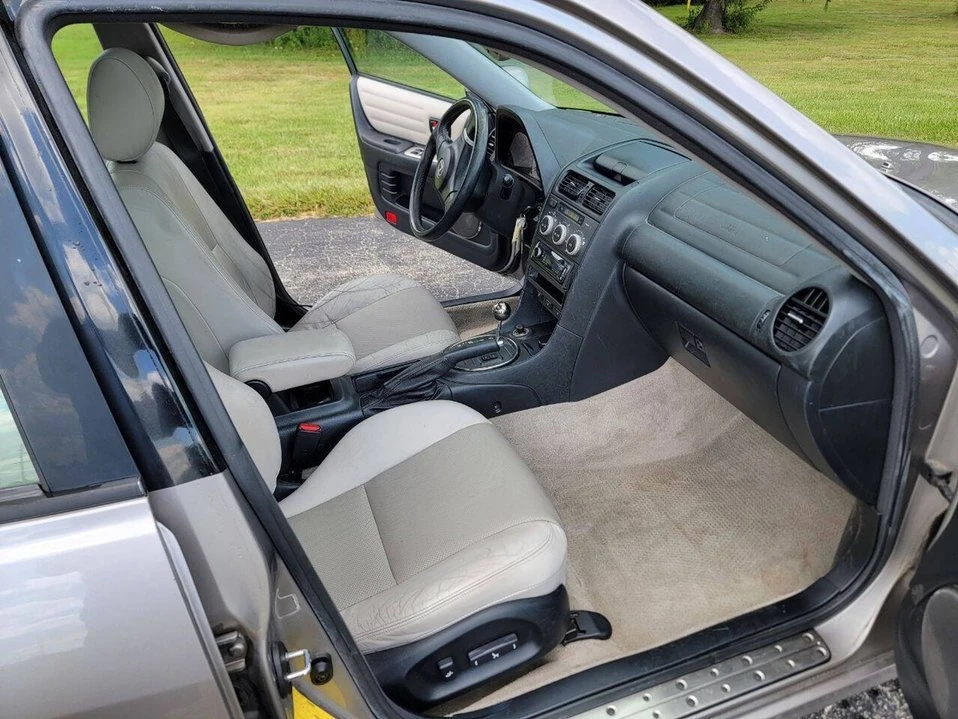 2004 Lexus IS 1st Gen - Image 14 of 18