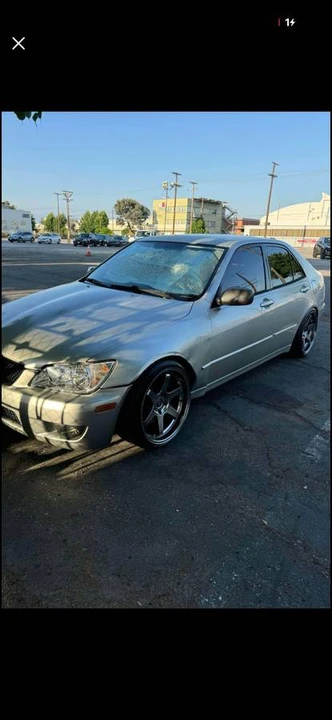2004 Lexus IS 1st Gen - Image 3 of 22