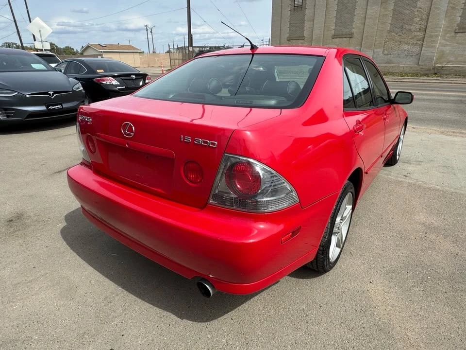 2004 Lexus IS 1st Gen - Image 5 of 17