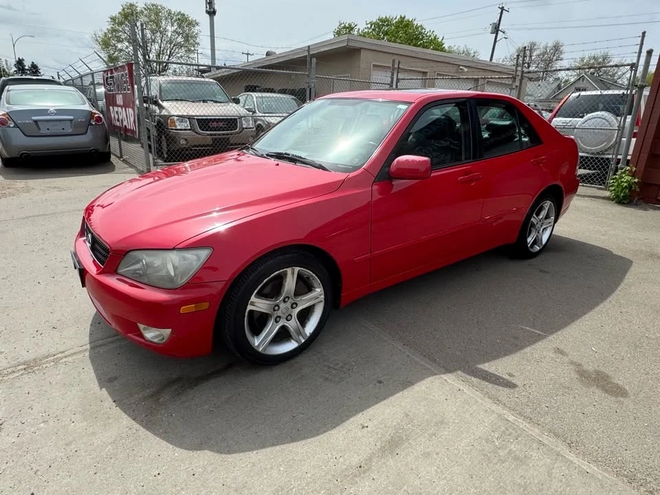 2004 Lexus IS 1st Gen - Image 11 of 17