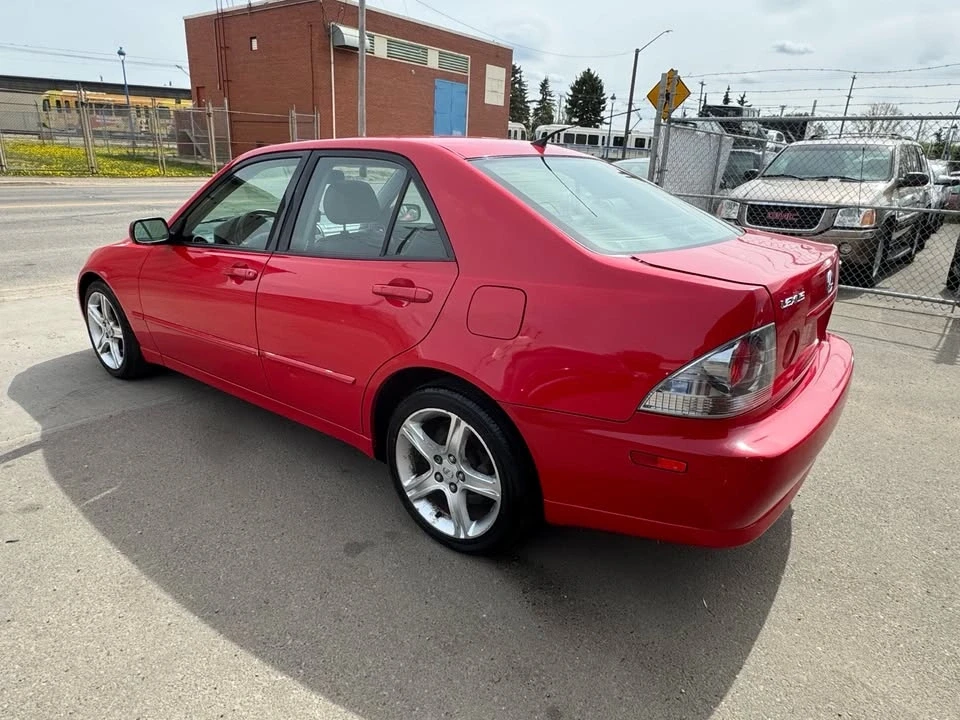 2004 Lexus IS 1st Gen - Image 8 of 17