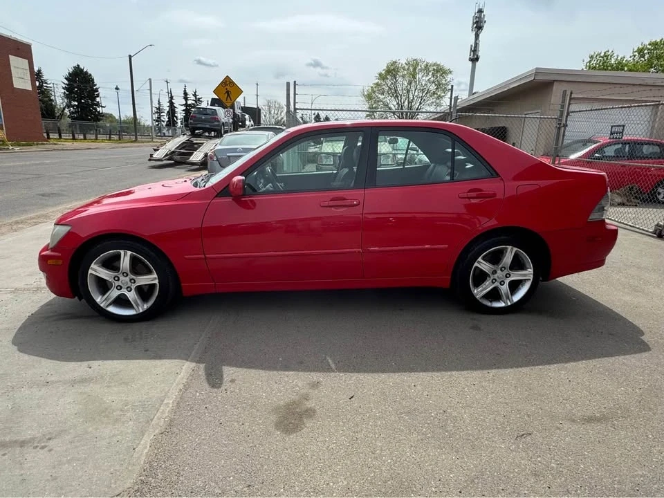 2004 Lexus IS 1st Gen - Image 12 of 20