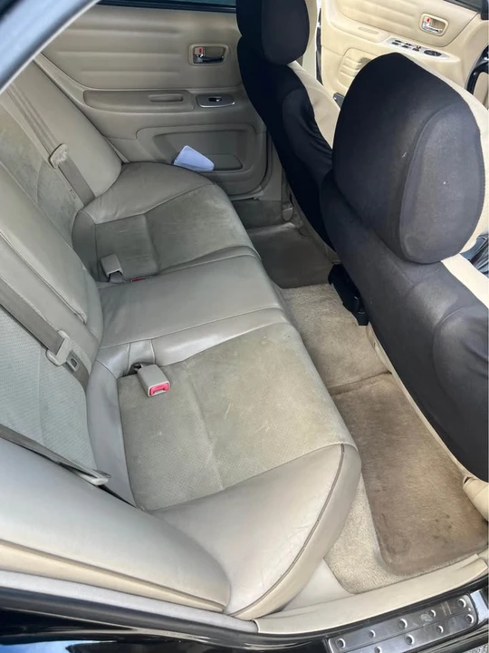 2004 Lexus IS 1st Gen - Image 8 of 11