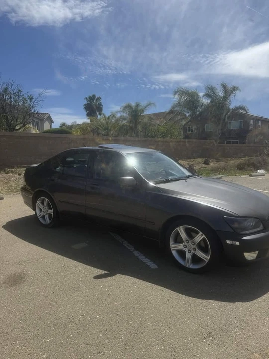 2004 Lexus IS 1st Gen - Image 3 of 9