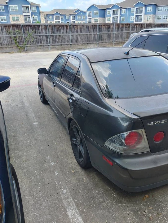 2004 Lexus IS 1st Gen - Image 6 of 6