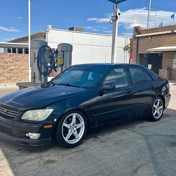 2004 Lexus IS300