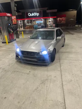 2004 Lexus IS300