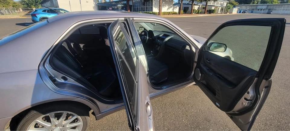 2004 Lexus IS 1st Gen - Image 4 of 4