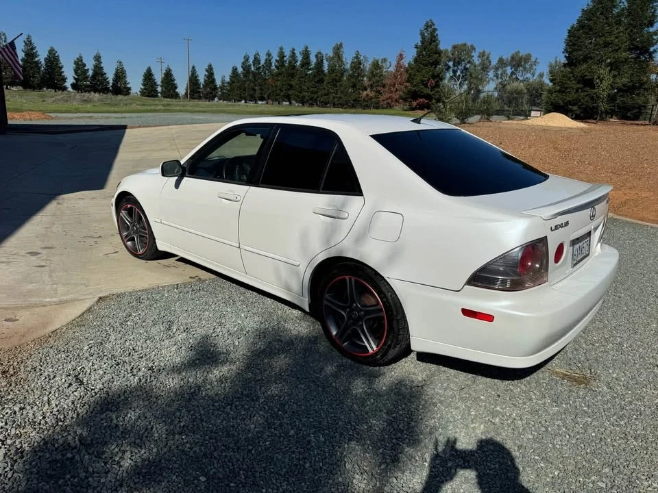 2004 Lexus IS 1st Gen - Image 3 of 7