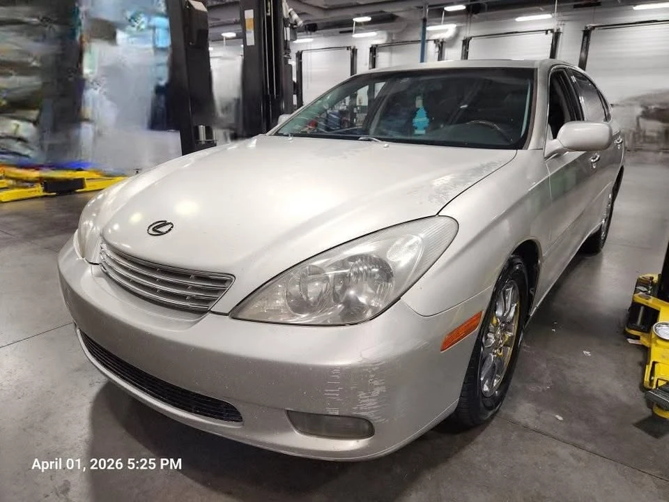 2004 Lexus ES 4th Gen - Image 2 of 10