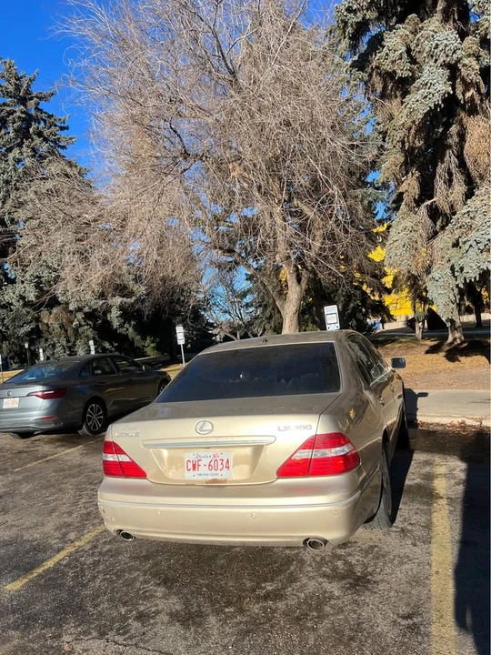 2004 Lexus LS 3rd Gen - Image 4 of 8