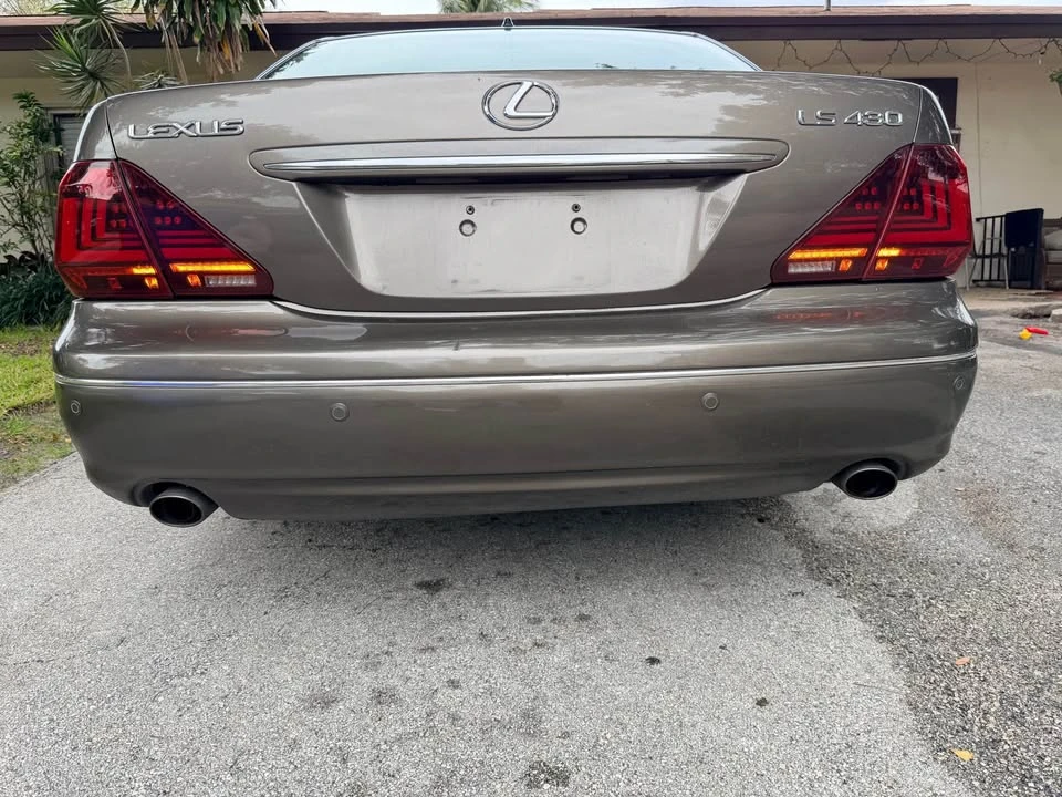 2004 Lexus LS 3rd Gen - Image 8 of 8