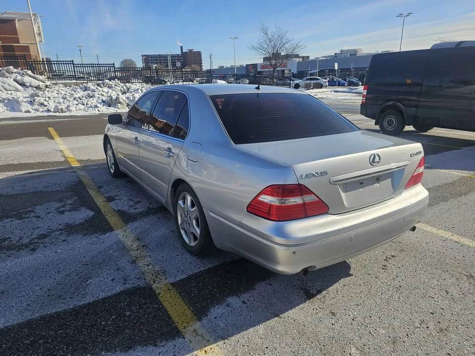 2004 Lexus LS 3rd Gen - Image 4 of 8