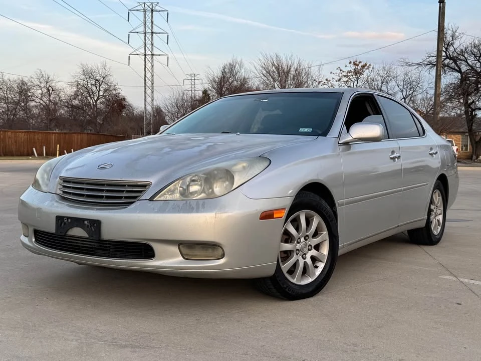 2004 Lexus LS 3rd Gen - Image 6 of 15