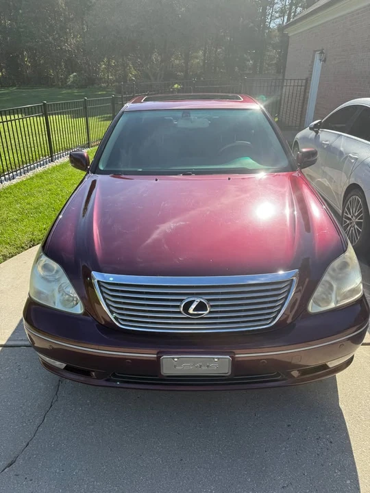 2004 Lexus LS 3rd Gen - Image 3 of 9