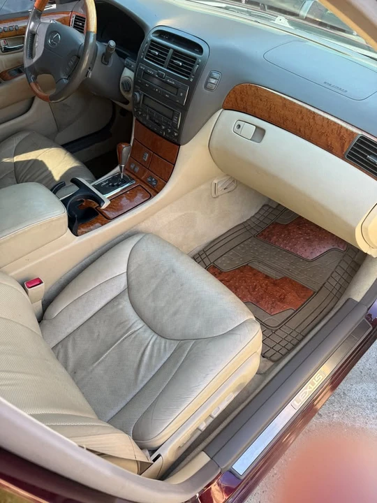 2004 Lexus LS 3rd Gen - Image 8 of 9