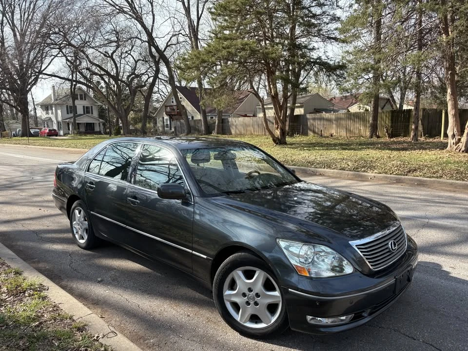 2004 Lexus LS 3rd Gen - Image 6 of 20