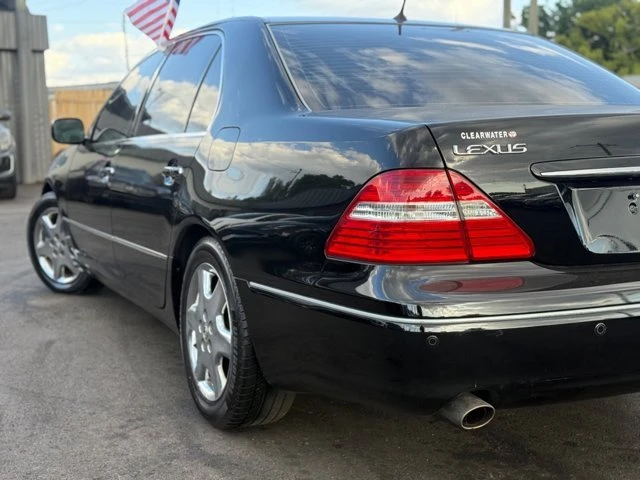 2004 Lexus LS 3rd Gen - Image 7 of 19
