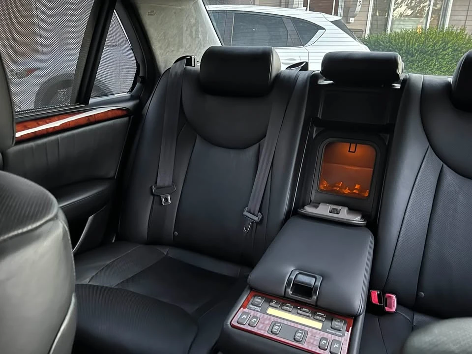 2004 Lexus LS 3rd Gen - Image 6 of 7