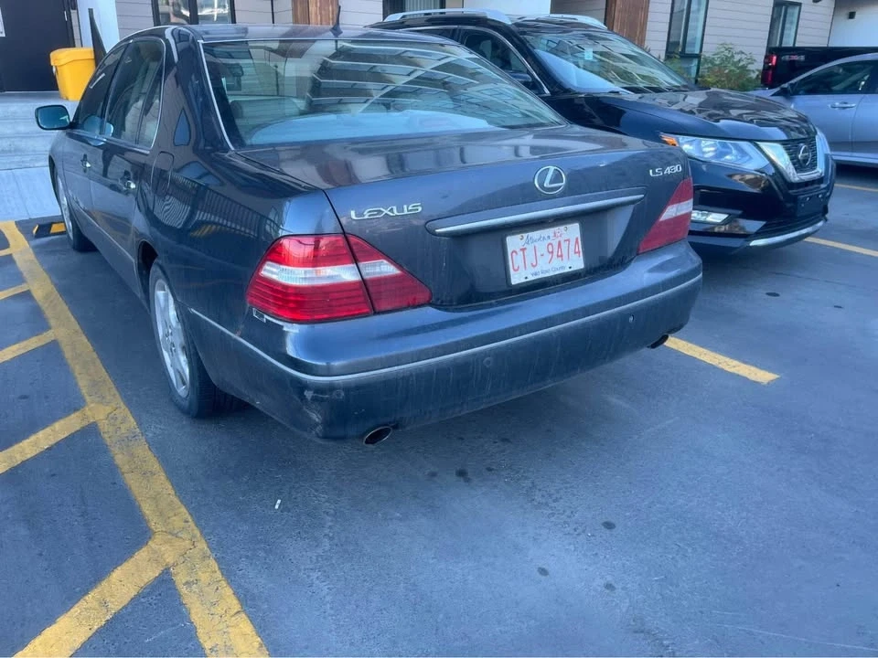 2004 Lexus LS 3rd Gen - Image 4 of 10