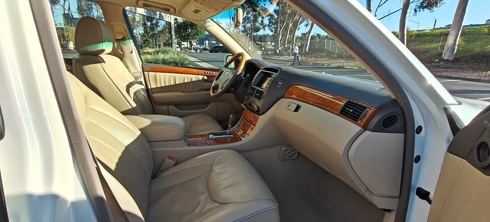 2004 Lexus LS 3rd Gen - Image 6 of 14