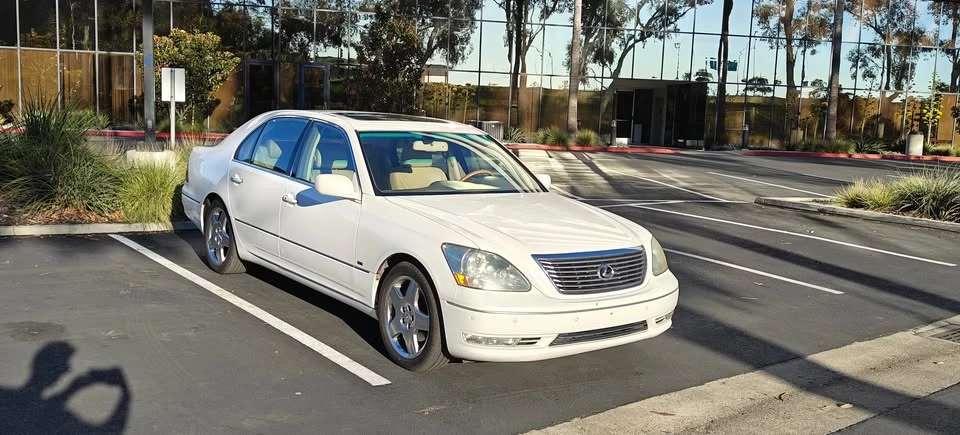 2004 Lexus LS 3rd Gen - Image 2 of 14