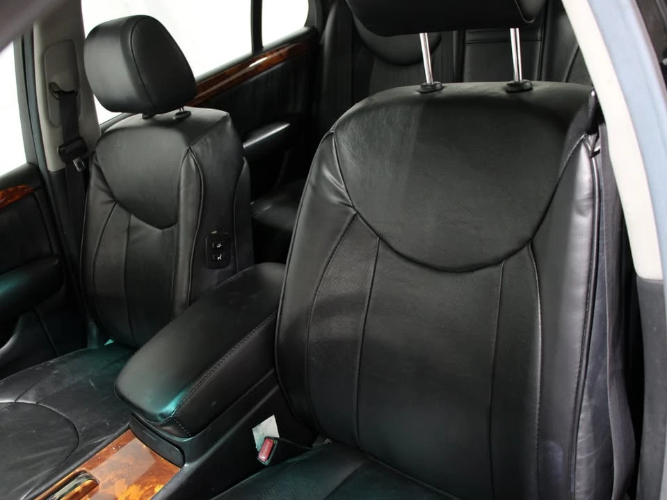 2004 Lexus LS 3rd Gen - Image 8 of 20
