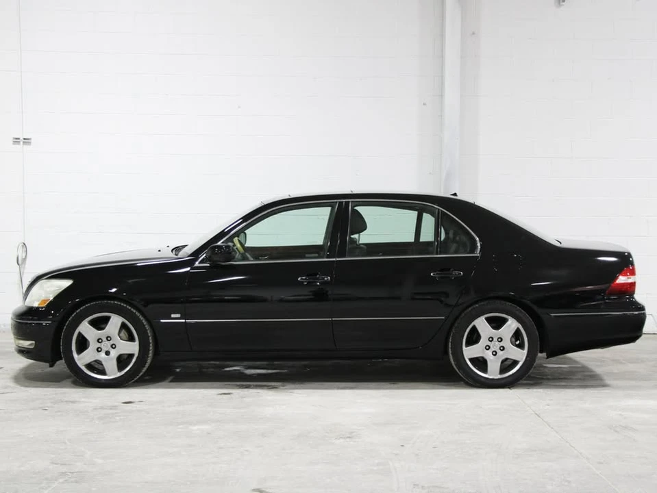 2004 Lexus LS 3rd Gen - Image 3 of 20