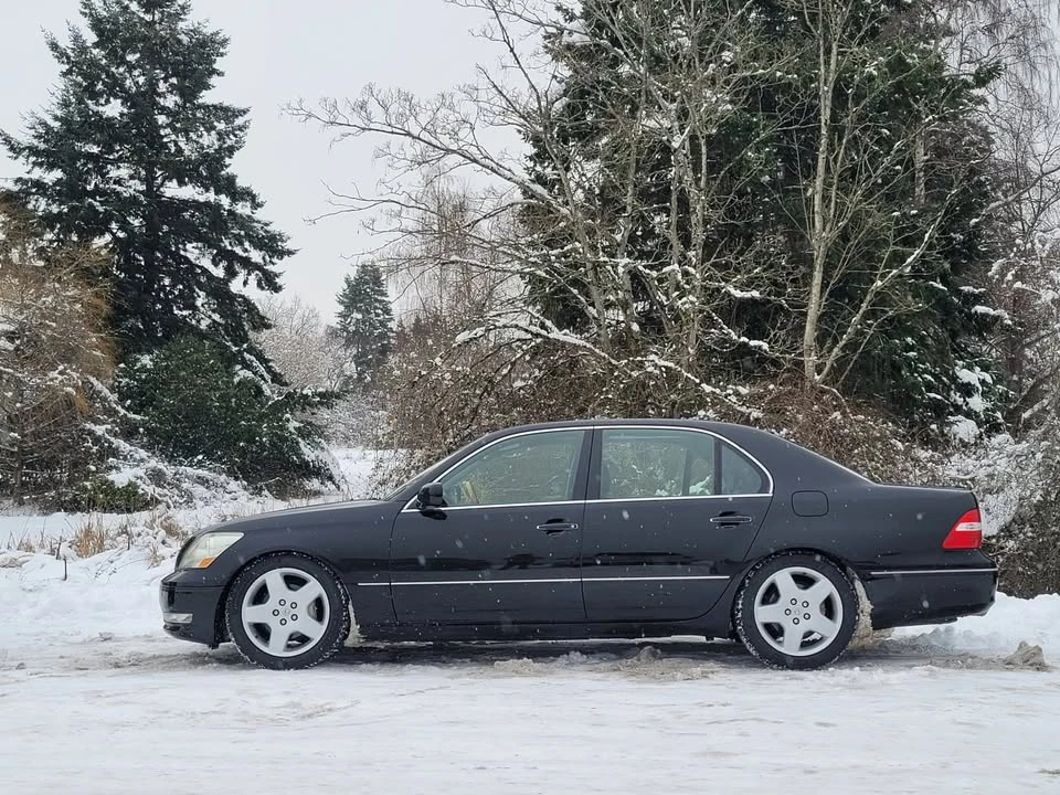 2004 Lexus LS 3rd Gen - Image 2 of 5