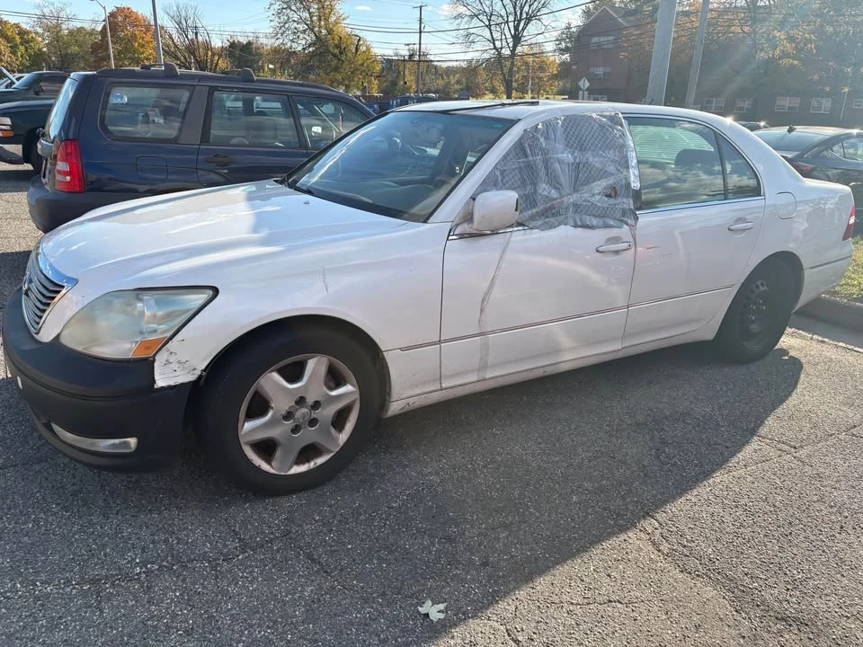 2004 Lexus LS 3rd Gen - Image 3 of 6