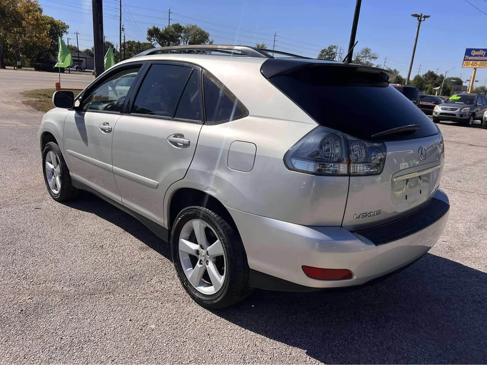 2004 Lexus RX 2nd Gen - Image 4 of 9
