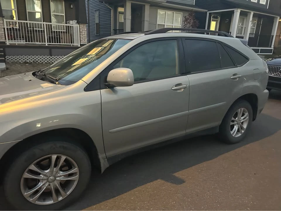 2004 Lexus RX 2nd Gen - Image 10 of 10
