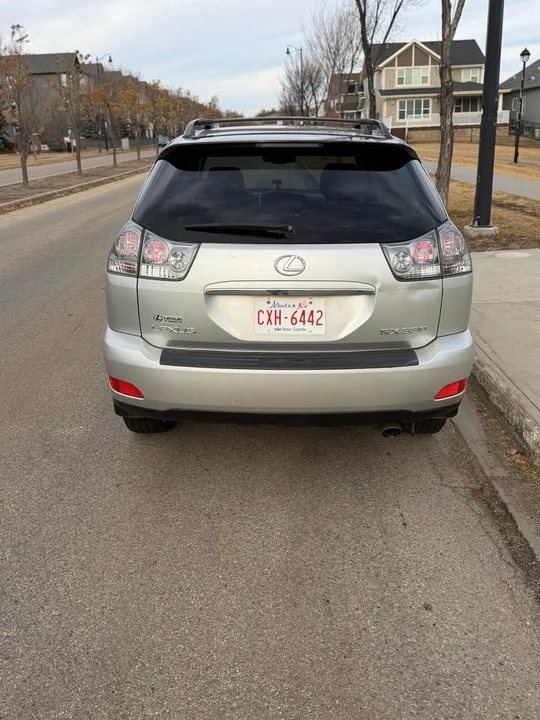 2004 Lexus RX 2nd Gen - Image 6 of 10