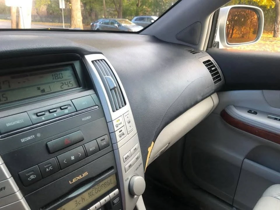 2004 Lexus RX 2nd Gen - Image 3 of 4