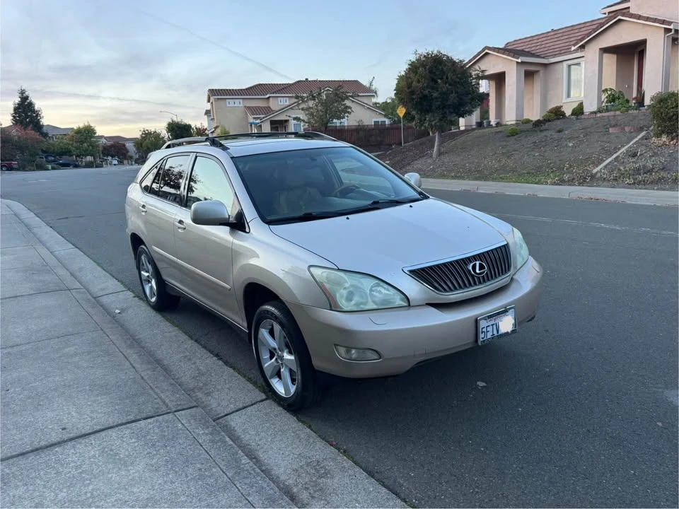 2004 Lexus RX 2nd Gen - Image 11 of 11