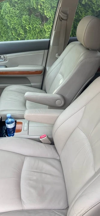 2004 Lexus RX 2nd Gen - Image 11 of 12