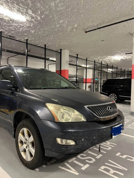 2004 Lexus RX 2nd Gen - Image 10 of 10