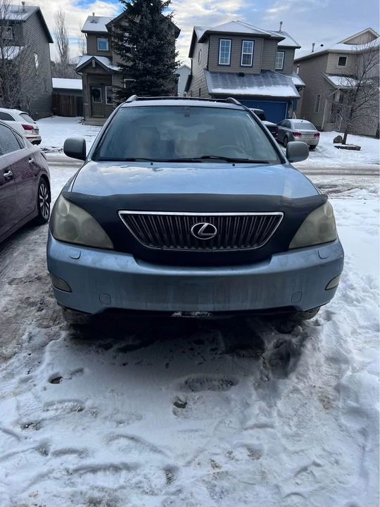 2004 Lexus RX 2nd Gen - Image 2 of 9
