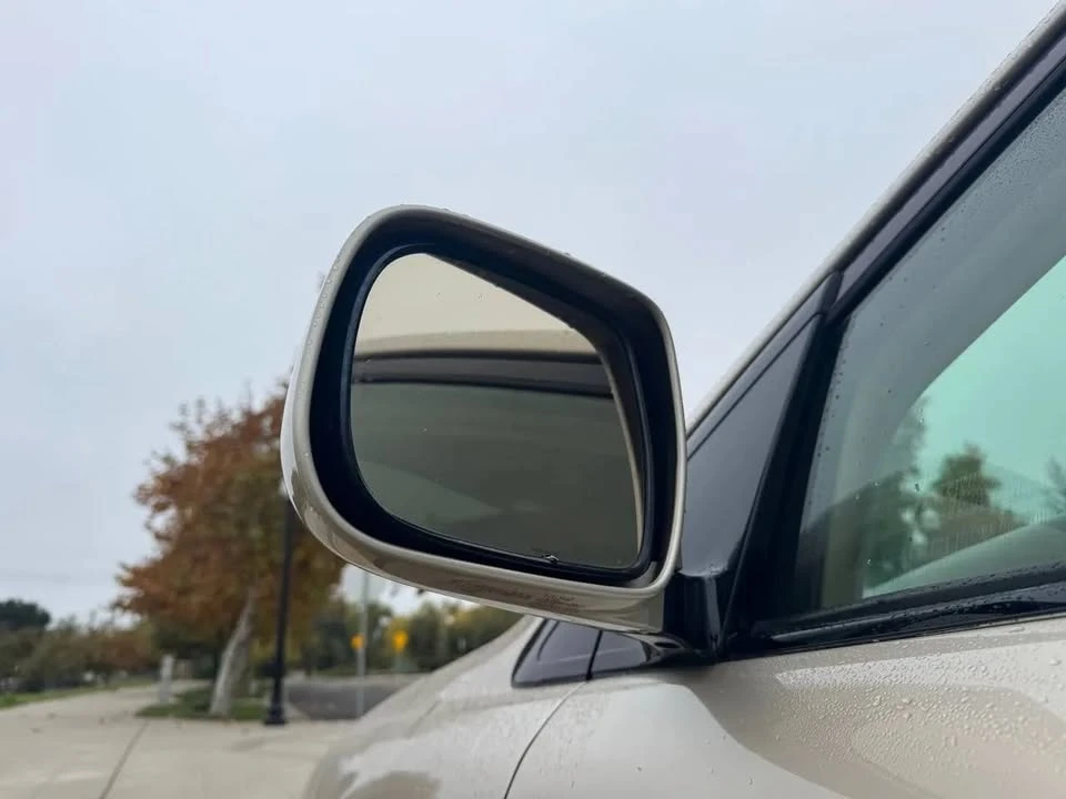 2004 Lexus RX 2nd Gen - Image 16 of 20