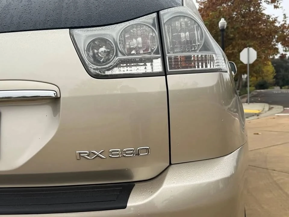 2004 Lexus RX 2nd Gen - Image 7 of 20