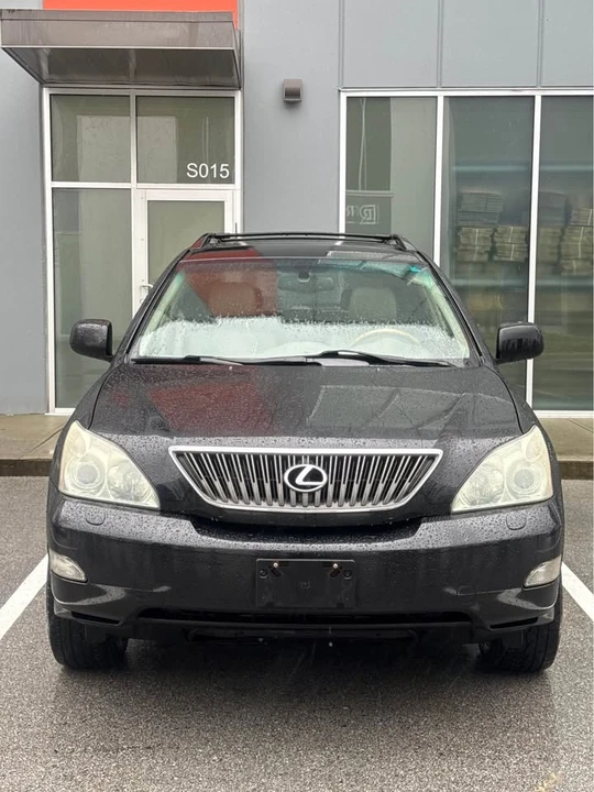2004 Lexus RX 2nd Gen - Image 5 of 12