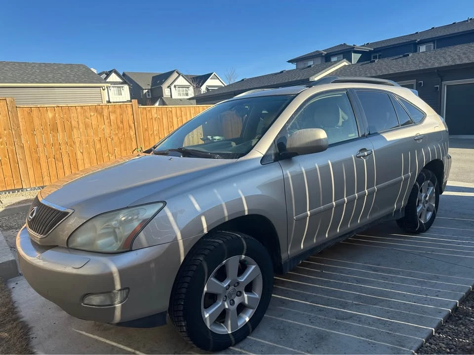 2004 Lexus RX 2nd Gen - Image 3 of 8