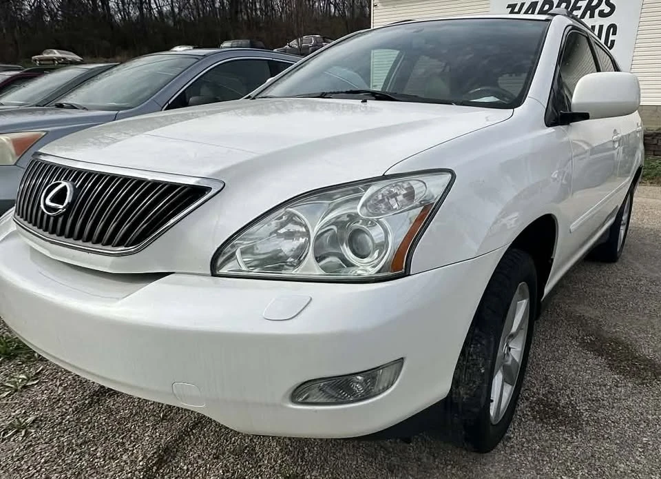 2004 Lexus RX 2nd Gen - Image 2 of 12