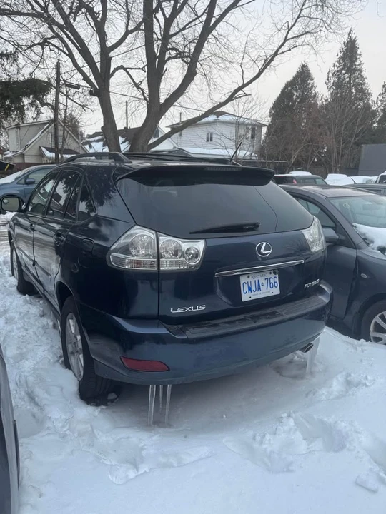 2004 Lexus RX 2nd Gen - Image 3 of 8
