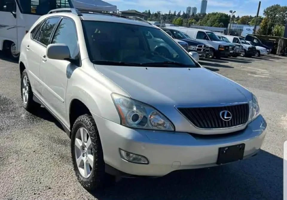 2004 Lexus RX 2nd Gen - Image 2 of 18