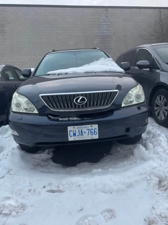 2004 Lexus RX 2nd Gen - Image 5 of 8