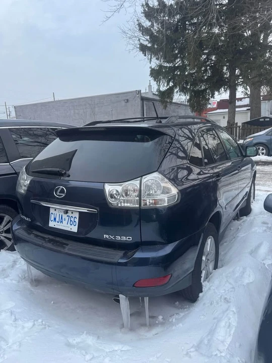 2004 Lexus RX 2nd Gen - Image 4 of 8